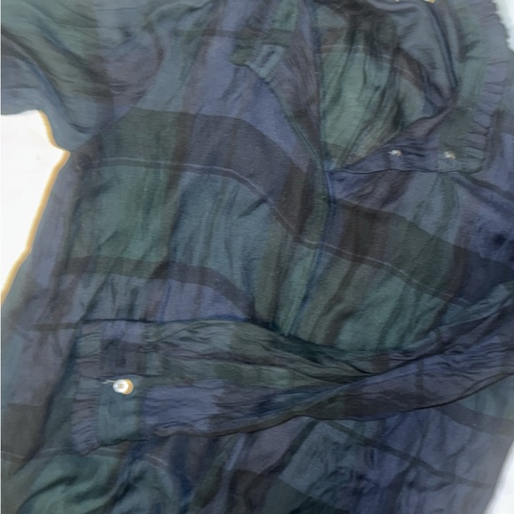 Blue and Green Button-Up Blouse - Picture 3 of 3